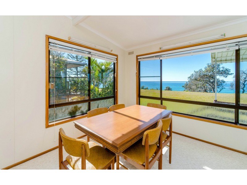 41 Ocean Road, Brooms Head NSW 2463