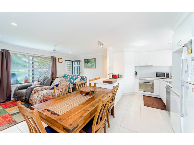 8 Sapphire Close, Townsend NSW 2463