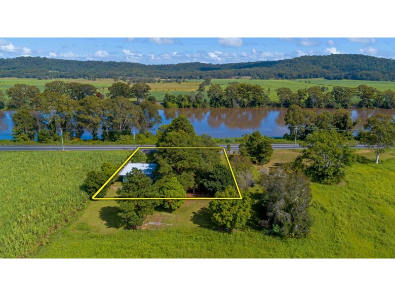 3526 Pacific Highway, Tyndale NSW 2460