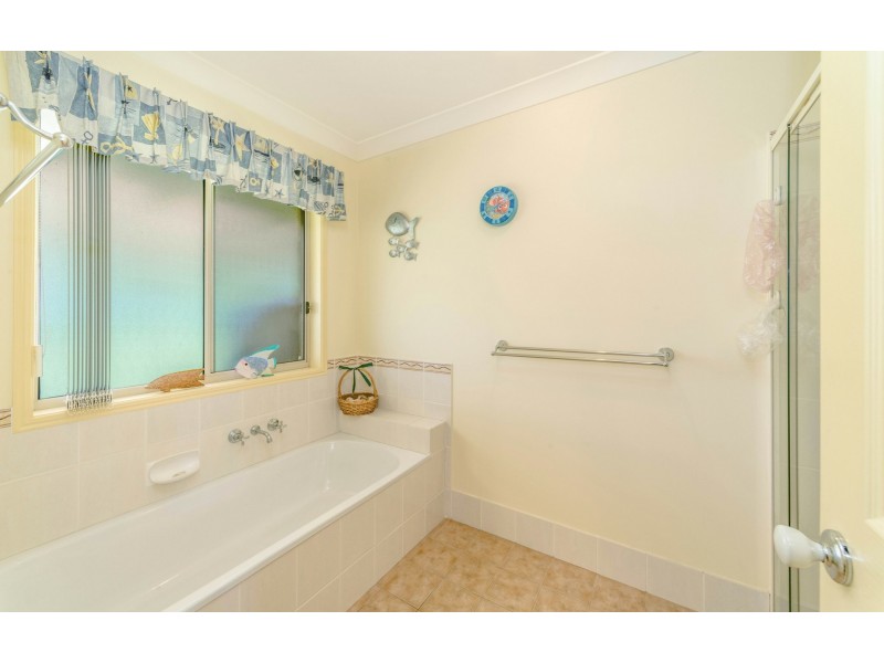 1 Colonial Drive, Gulmarrad NSW 2463