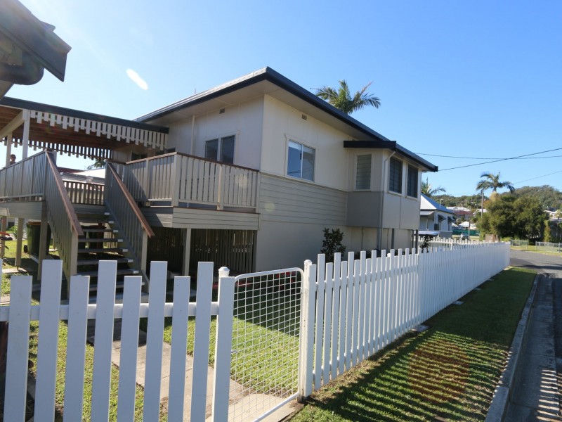 13 Morven Street, Maclean NSW 2463