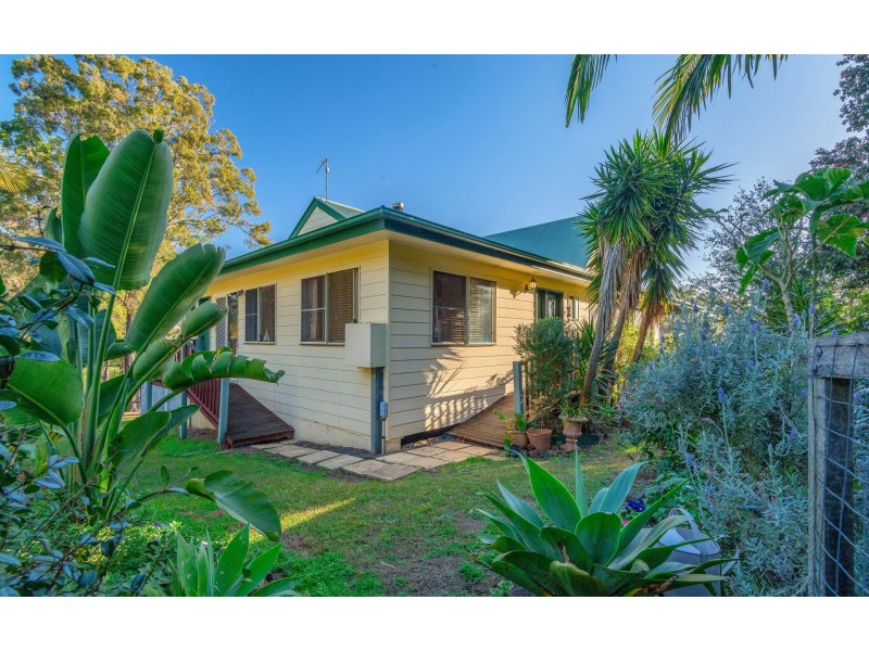 12 Erikas Drive, Ashby NSW 2463