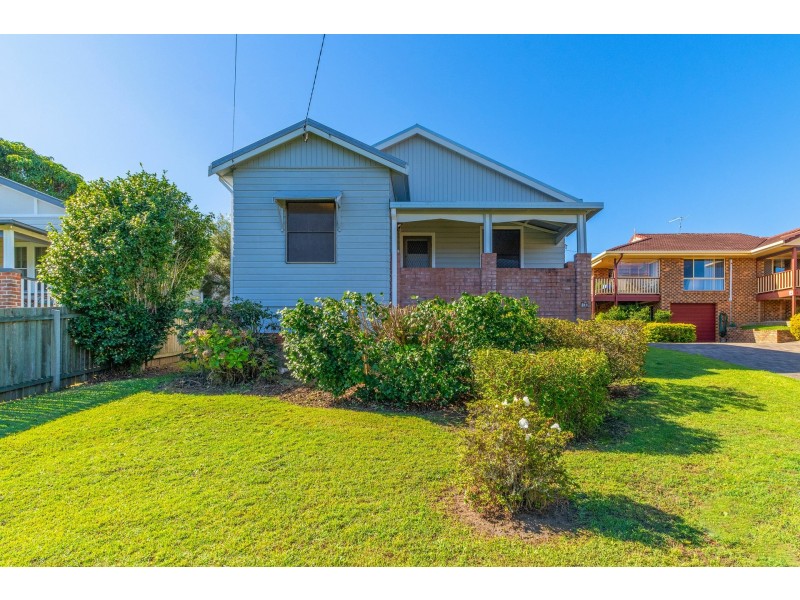 11 Taloumbi Street, Maclean NSW 2463
