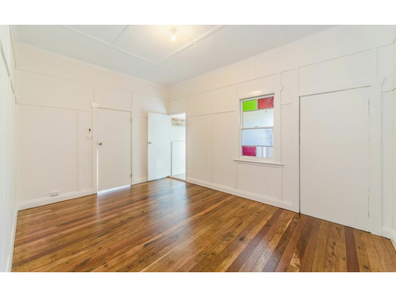 11 Taloumbi Street, Maclean NSW 2463