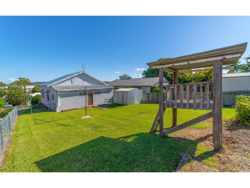 11 Taloumbi Street, Maclean NSW 2463