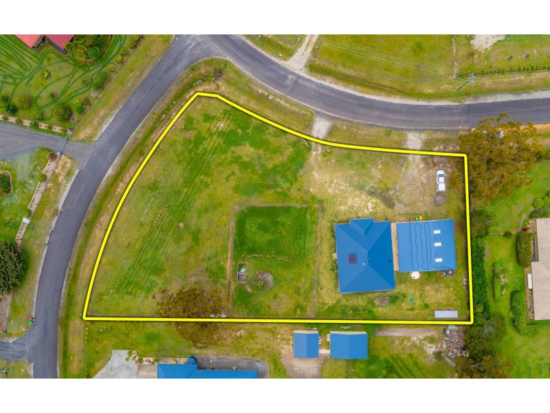 17 Rosella Road, Gulmarrad NSW 2463
