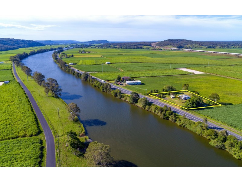 3446 Pacific Highway, Tyndale NSW 2460