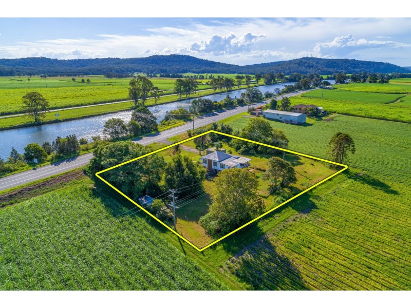 3446 Pacific Highway, Tyndale NSW 2460