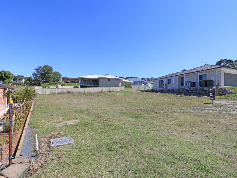 8 Kathleen Street, Maclean NSW 2463