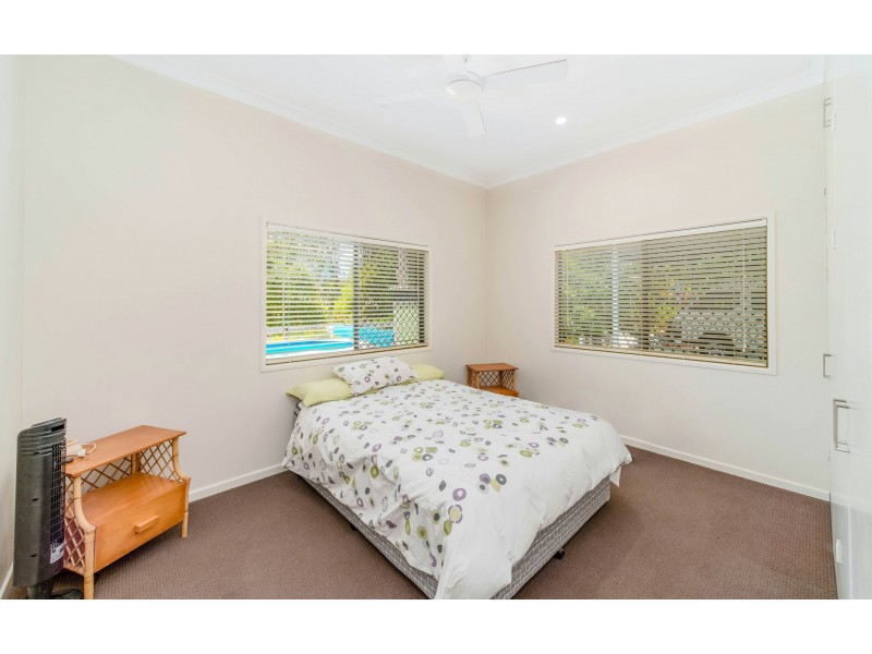 1027 Brooms Head Road, Taloumbi NSW 2463