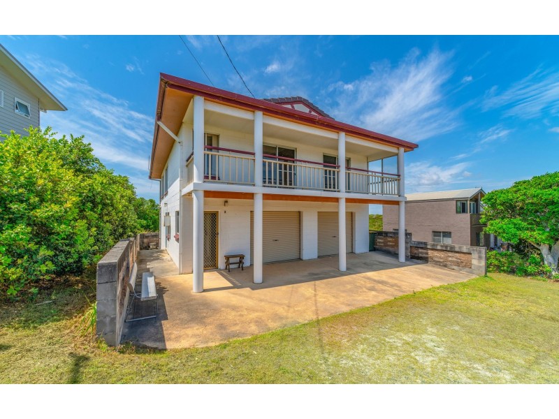 3 Azalea Street, Brooms Head NSW 2463