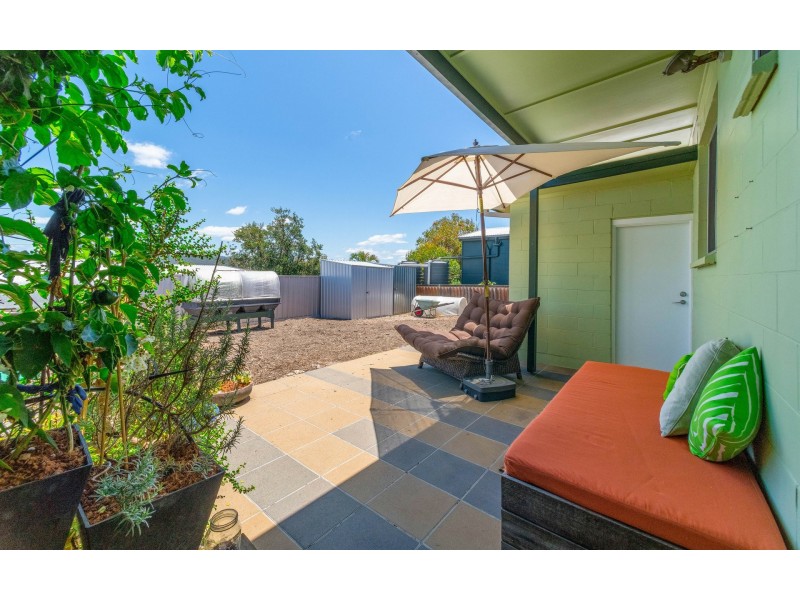 6 Poinsettia Crescent, Brooms Head NSW 2463