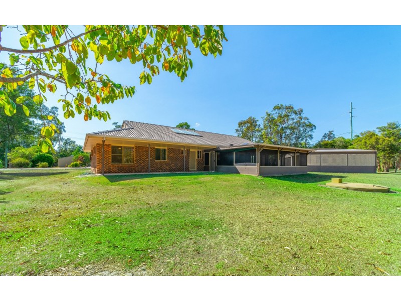 1 Parklands Drive, Gulmarrad NSW 2463