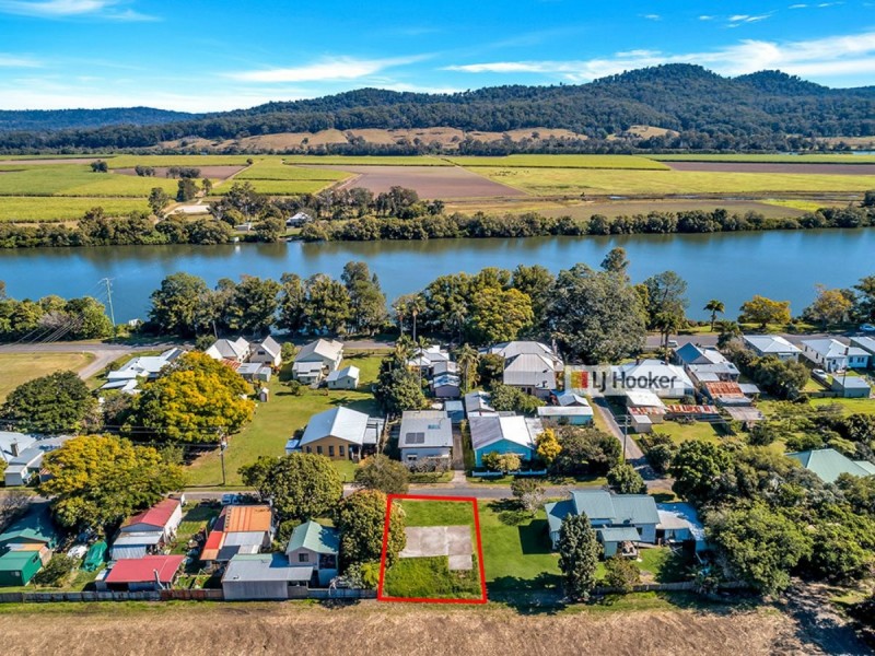 5 Fig Tree Lane, Chatsworth NSW 2469