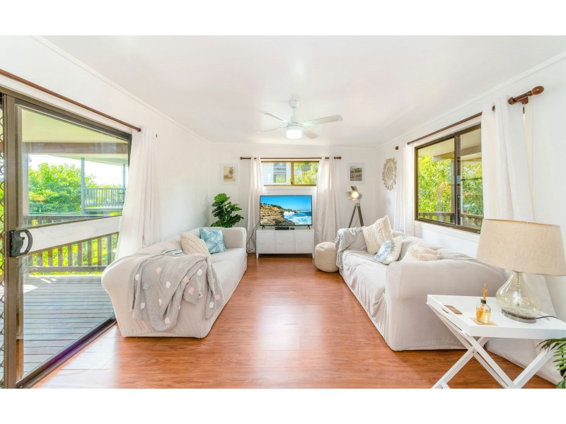 17 Hibiscus Avenue, Brooms Head NSW 2463