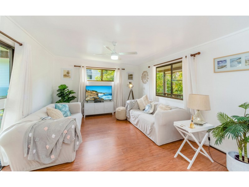 17 Hibiscus Avenue, Brooms Head NSW 2463