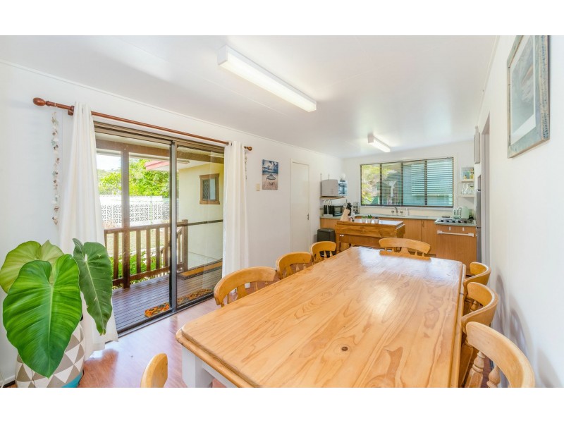 17 Hibiscus Avenue, Brooms Head NSW 2463
