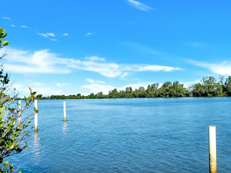 28 River Lane, Woombah NSW 2469