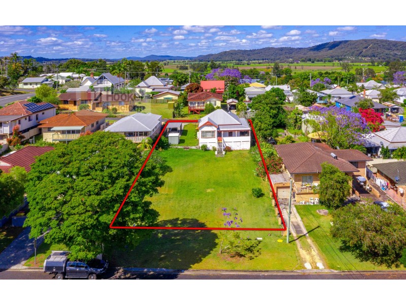 32 Taloumbi Street, Maclean NSW 2463