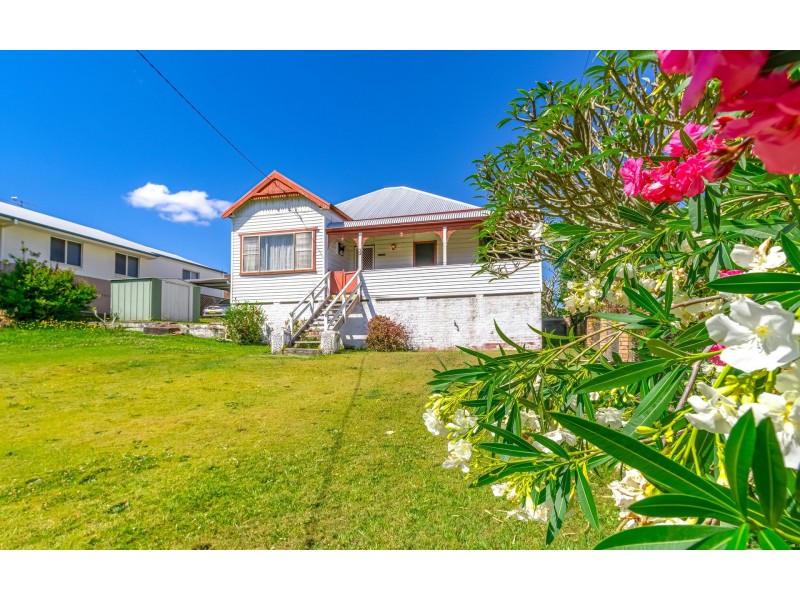32 Taloumbi Street, Maclean NSW 2463