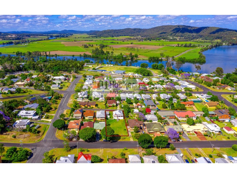 32 Taloumbi Street, Maclean NSW 2463