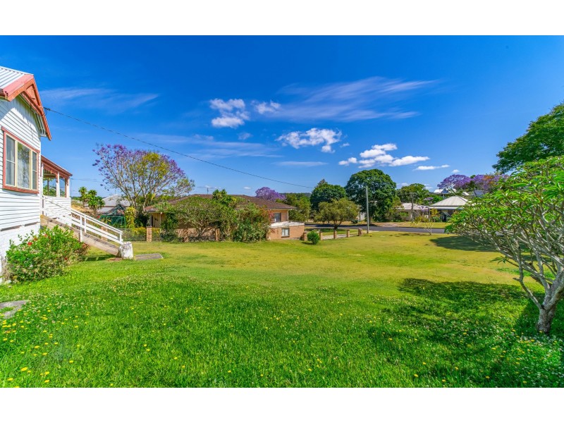 32 Taloumbi Street, Maclean NSW 2463