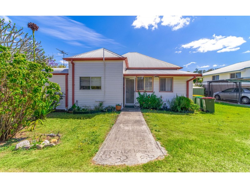 32 Taloumbi Street, Maclean NSW 2463