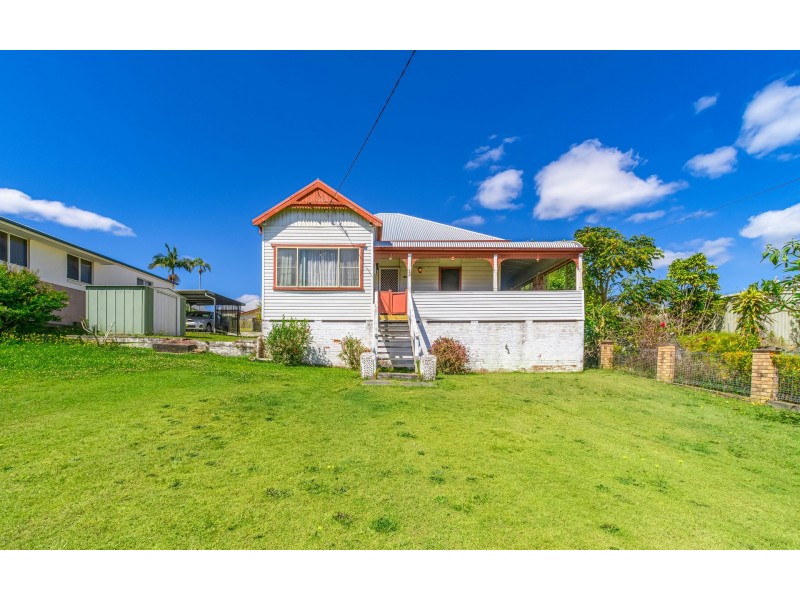 32 Taloumbi Street, Maclean NSW 2463