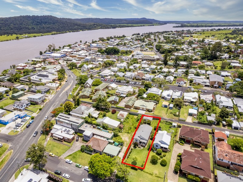 9 Taloumbi Street, Maclean NSW 2463