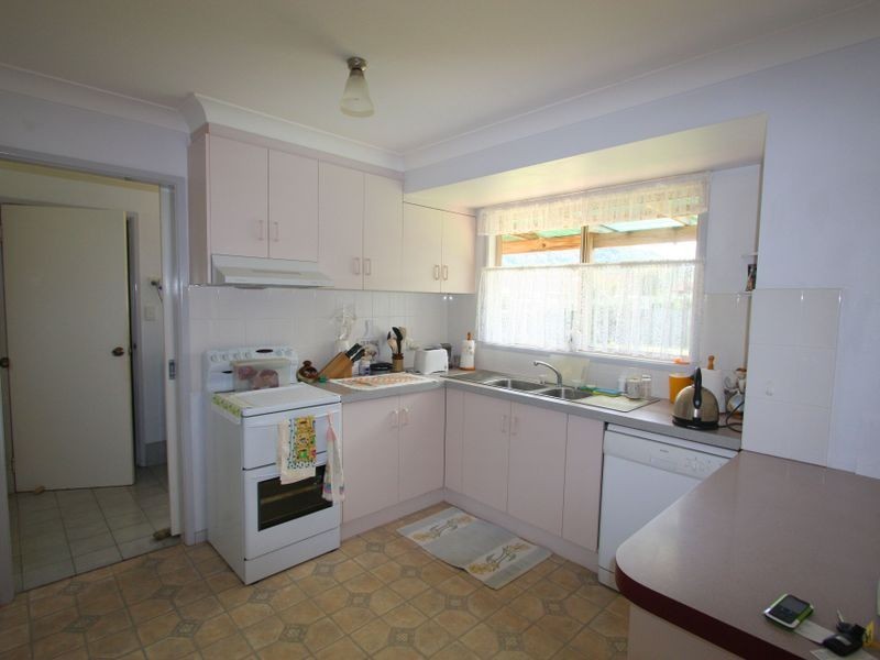 13 Plater Crescent, Townsend NSW 2463