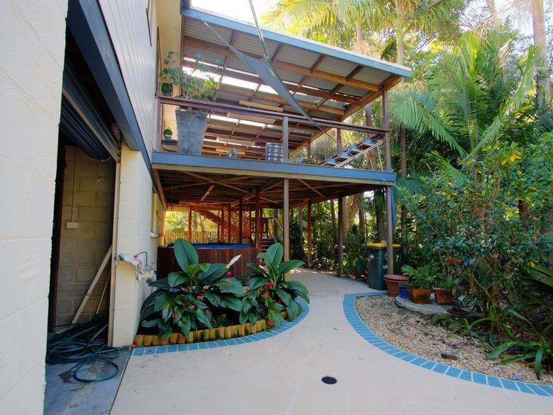 2a Carrington Street, Palmers Island NSW 2463