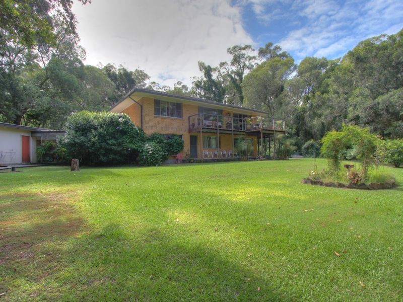 1 Middle Street, Woombah NSW 2469