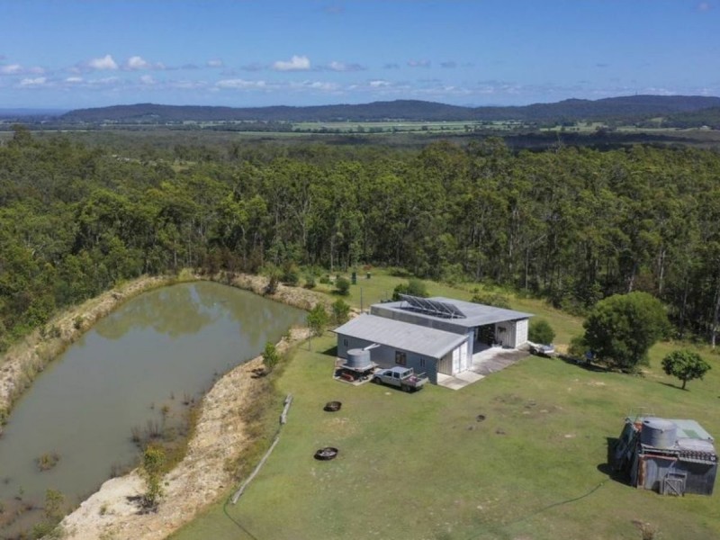 1060 Brooms Head Road, Taloumbi NSW 2463