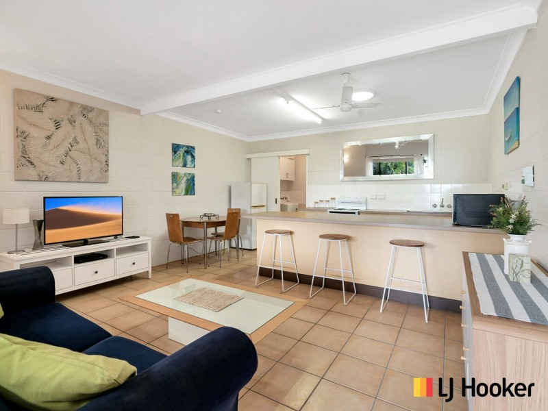 Unit 3 28 Ocean Road, Brooms Head NSW 2463