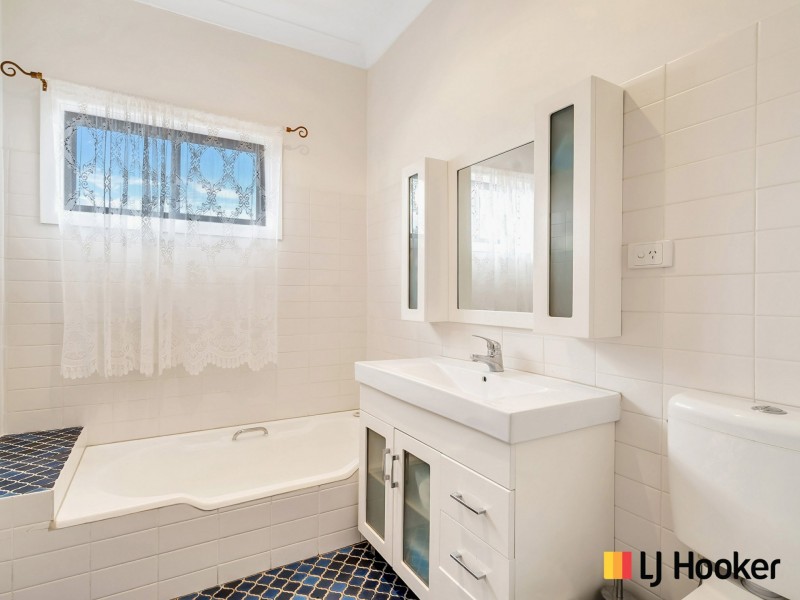 12 Grafton Street, Maclean NSW 2463