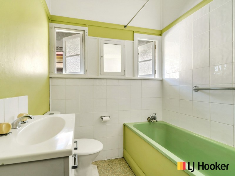 11 Morven Street, Maclean NSW 2463