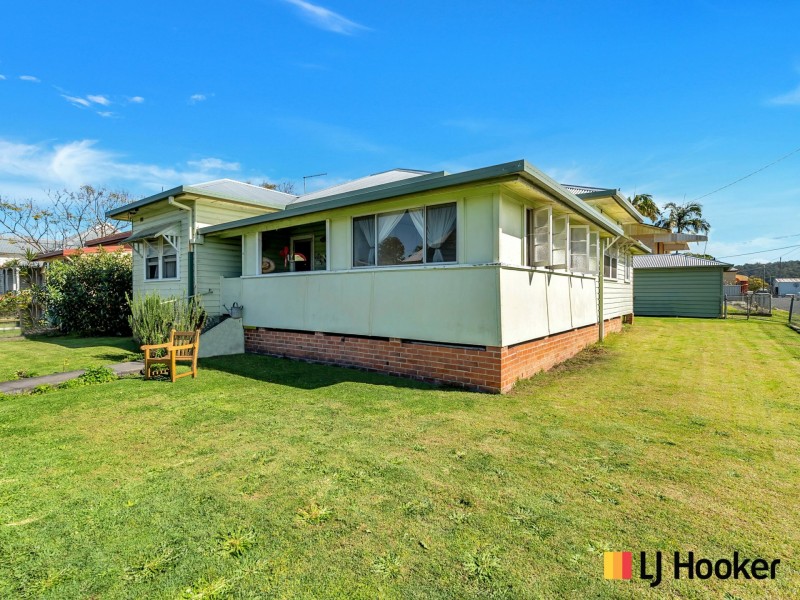 11 Morven Street, Maclean NSW 2463