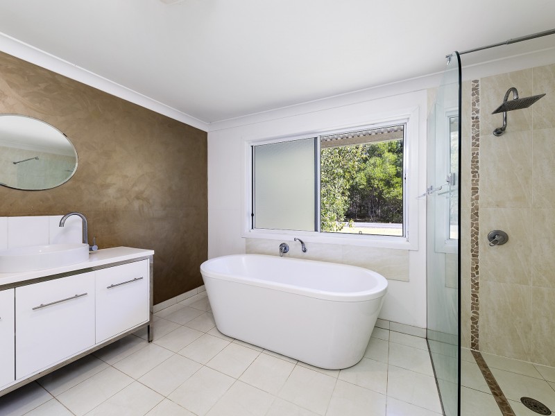 6 Leaping Lizard Lane, Woombah NSW 2469