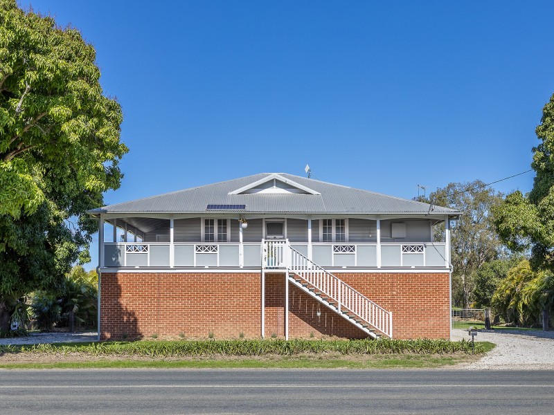 4450 Lawrence Road, Woodford Island NSW 2463