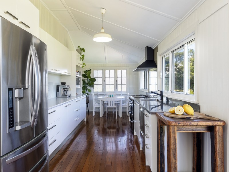 4450 Lawrence Road, Woodford Island NSW 2463