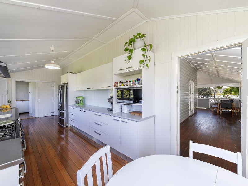 4450 Lawrence Road, Woodford Island NSW 2463