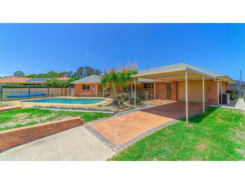 2 Barellan Avenue, Yamba NSW 2464