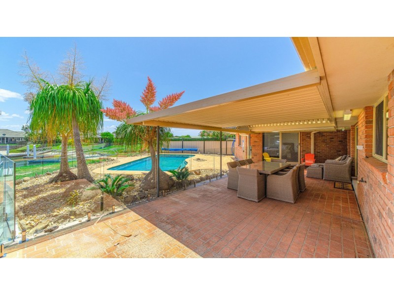 2 Barellan Avenue, Yamba NSW 2464