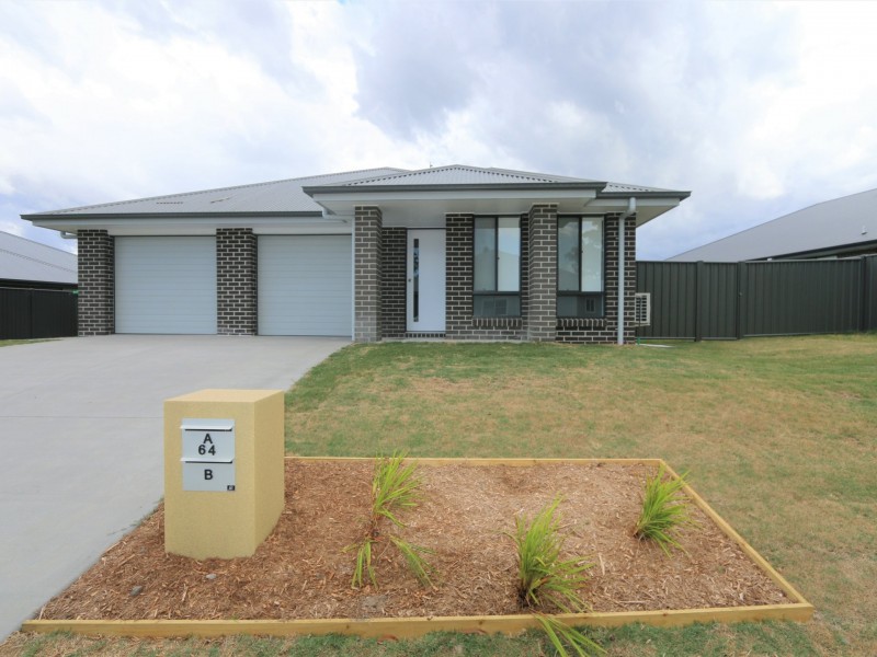64A Scullin Street, Townsend NSW 2463