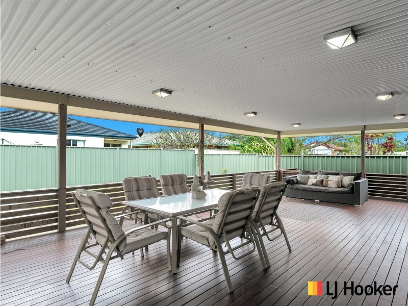 242 Yamba Road, Yamba NSW 2464