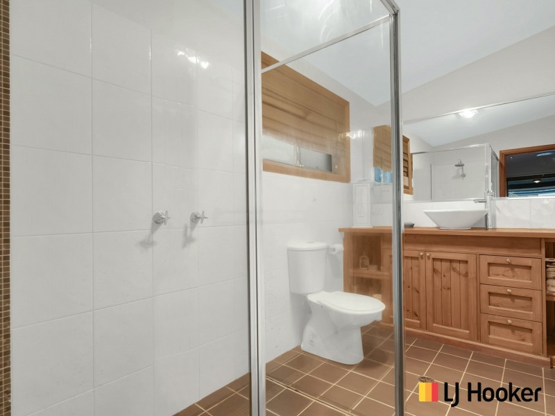 242 Yamba Road, Yamba NSW 2464