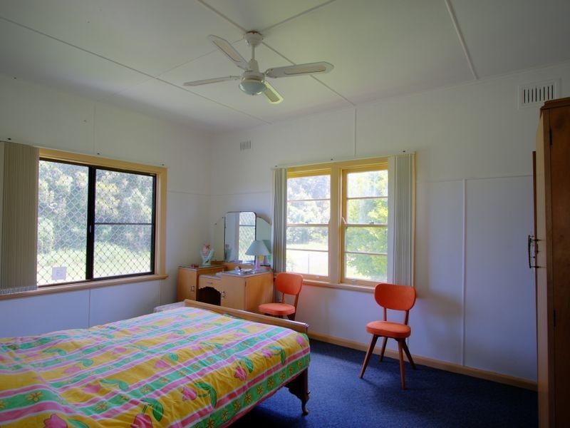 10 Martins Point Road, Harwood Island NSW 2465