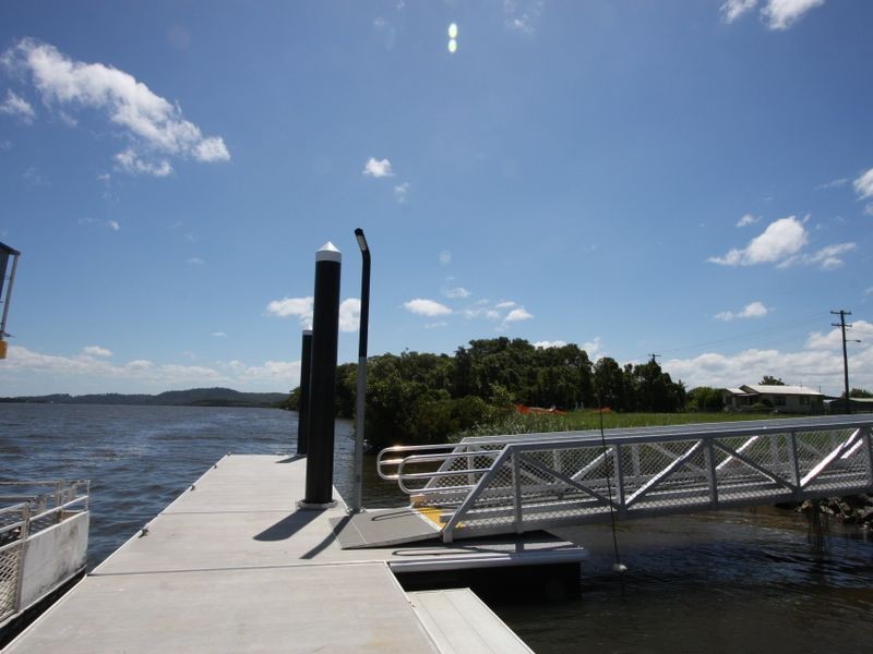 10 Martins Point Road, Harwood Island NSW 2465