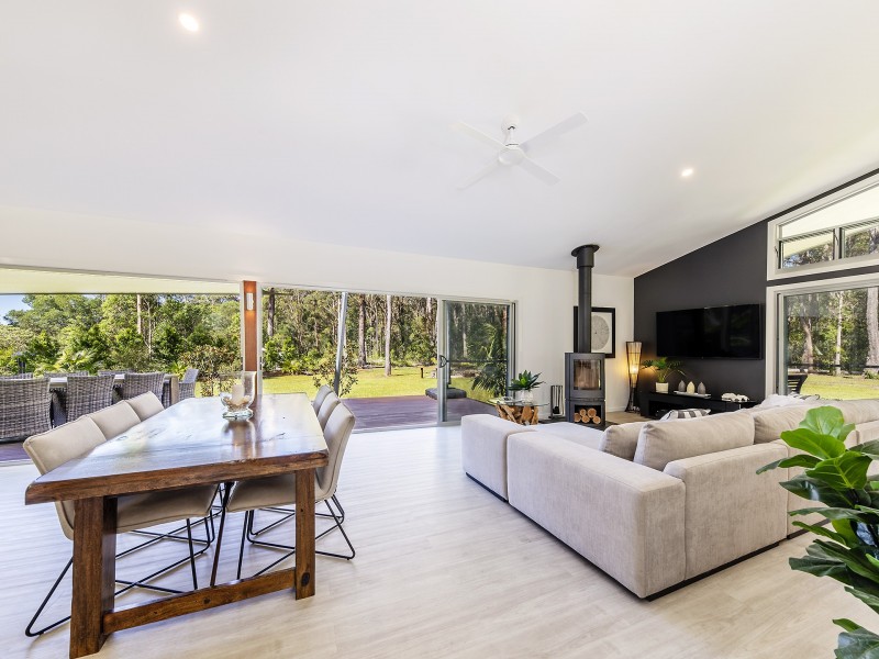 10 Tree Frog Grove, Woombah NSW 2469