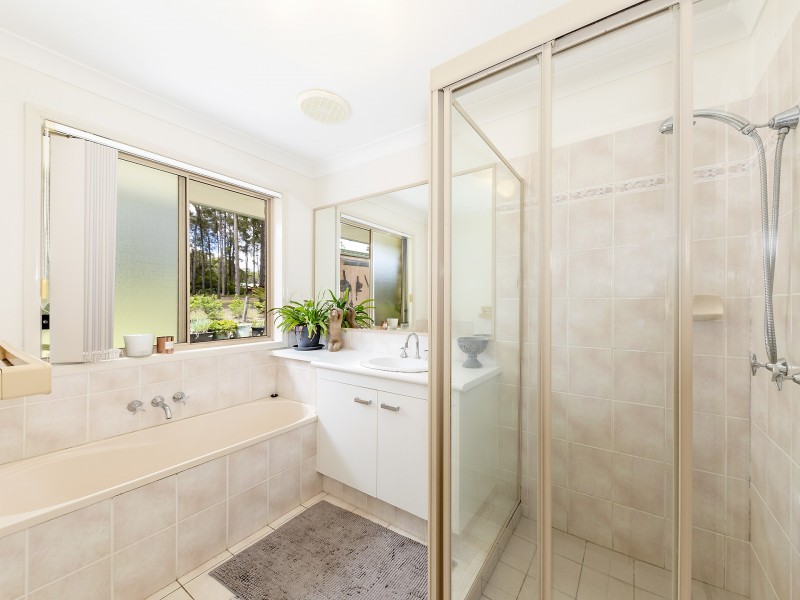 4 Forest Bank Close, Gulmarrad NSW 2463